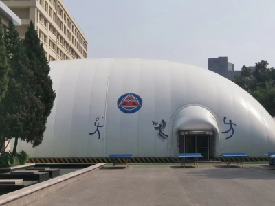 ������Ĥ�����